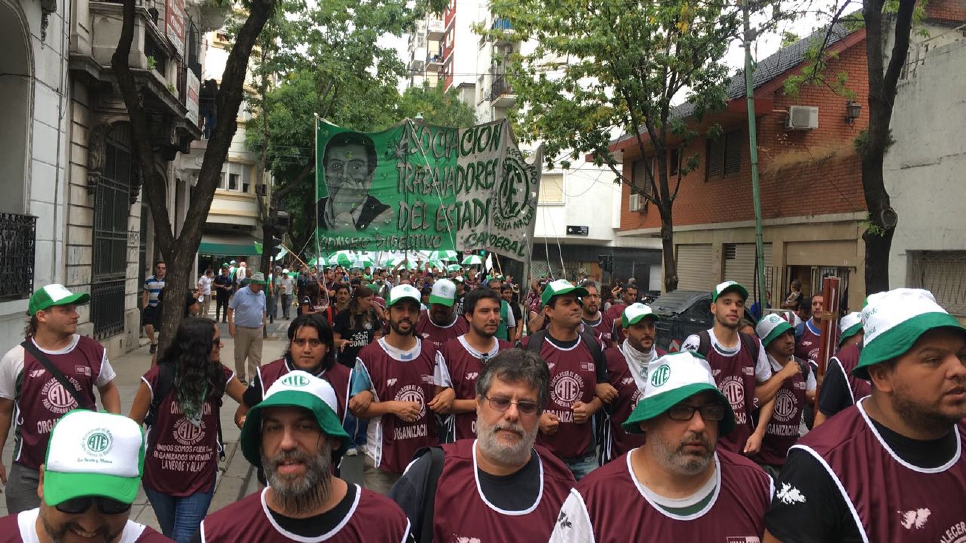 En ATE arrancó la marcha contra el ajuste 